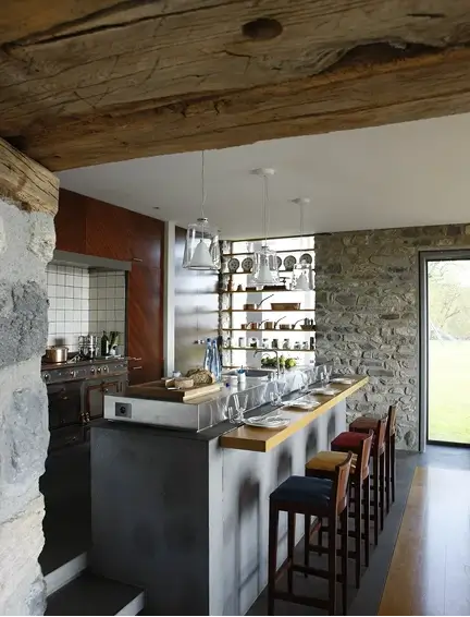 Maison Privée, Auvergne, France